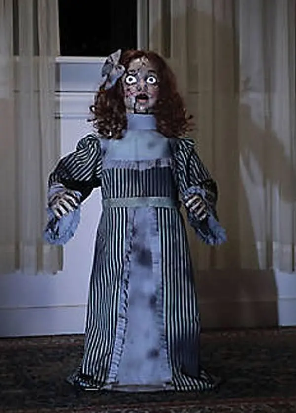 36"Vintage Doll Halloween Animatronic Decoration 1