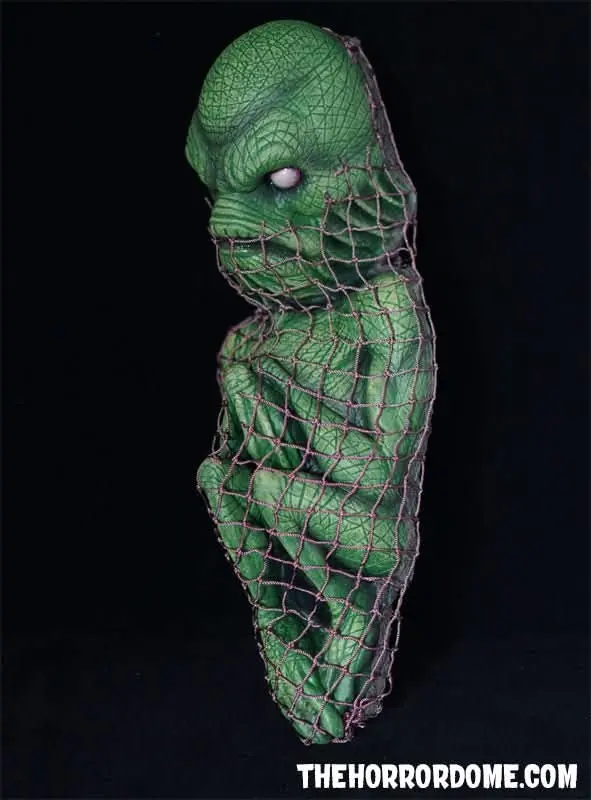 "Baby Lagoon Creature" Collector Oddity Hd Exclusive Halloween Decoration 2