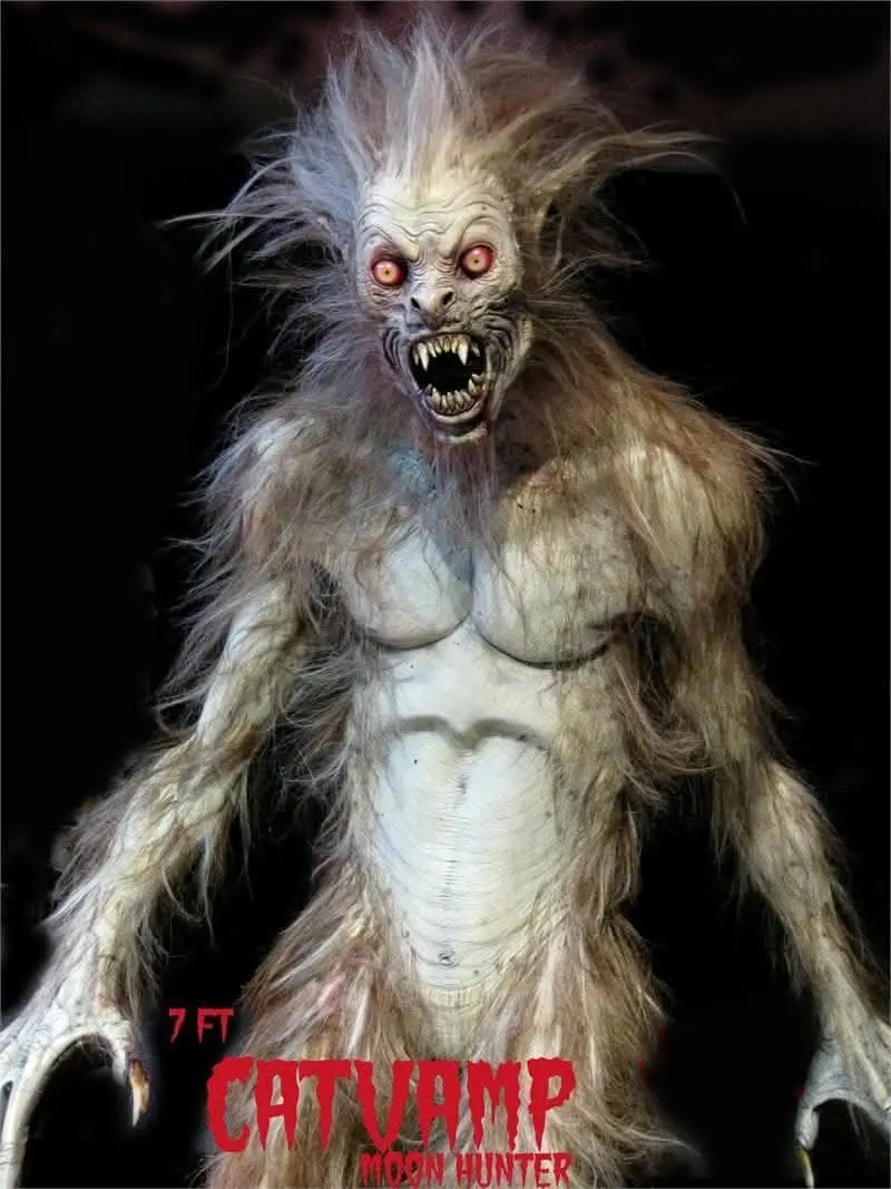 "Catvamp The Moonhunter" Professional Halloween Prop 1