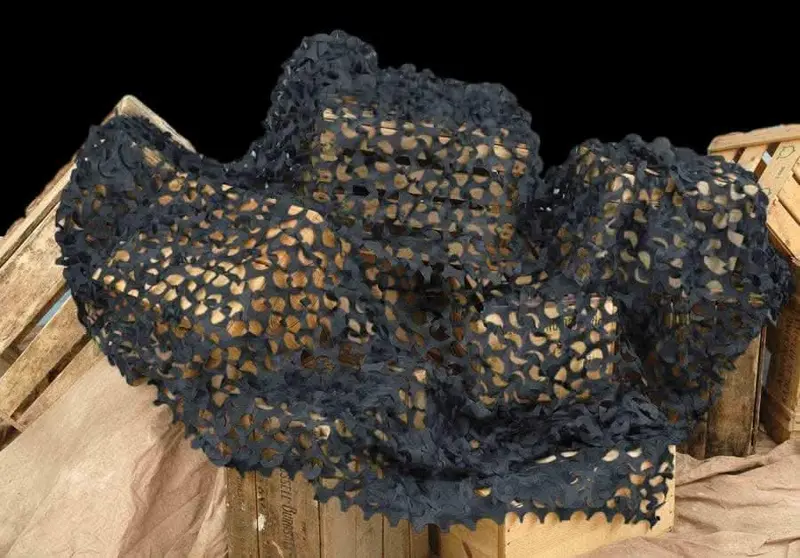 "Creepy Netting - 4X6 Feet" Haunted House Decoration 1