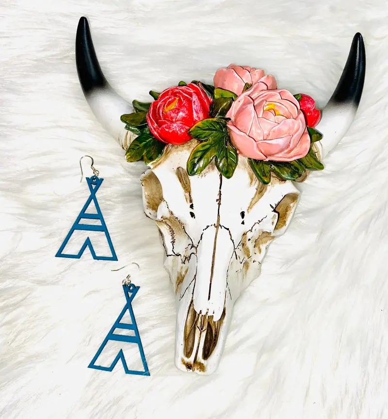 Creepy Teepee Earrings 1