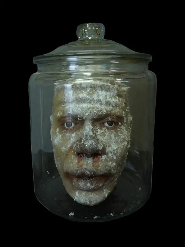 Frozen Richard Head In Jar Halloween Prop 1