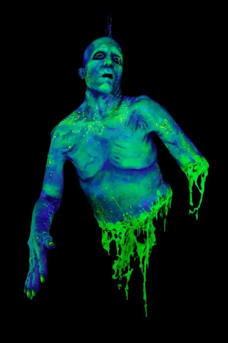 Glowing Ghoul Joaquin Torso Halloween Prop 1