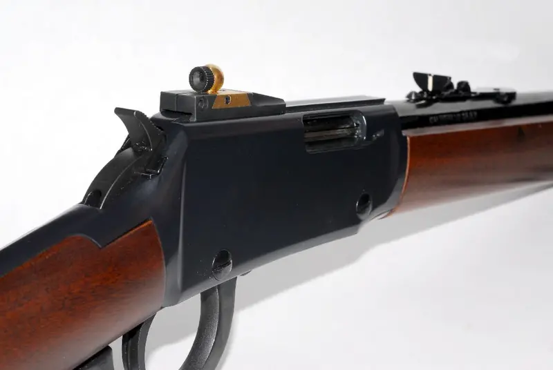 Henry "Rimfire" Groove Sight 1