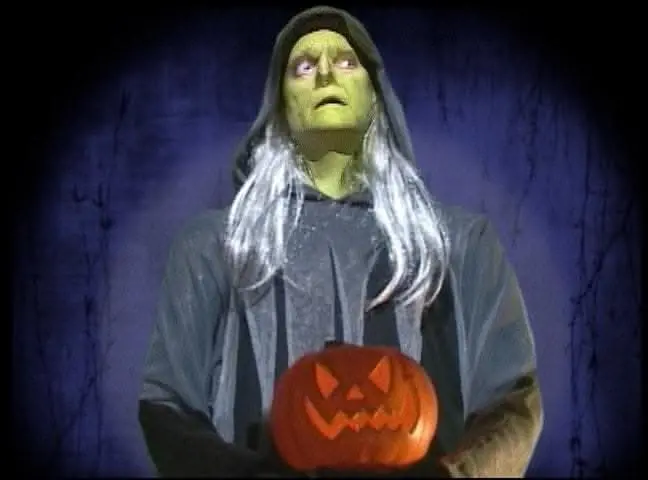 "Man-Imations - Witch" Animated Mannequin Halloween Prop 1