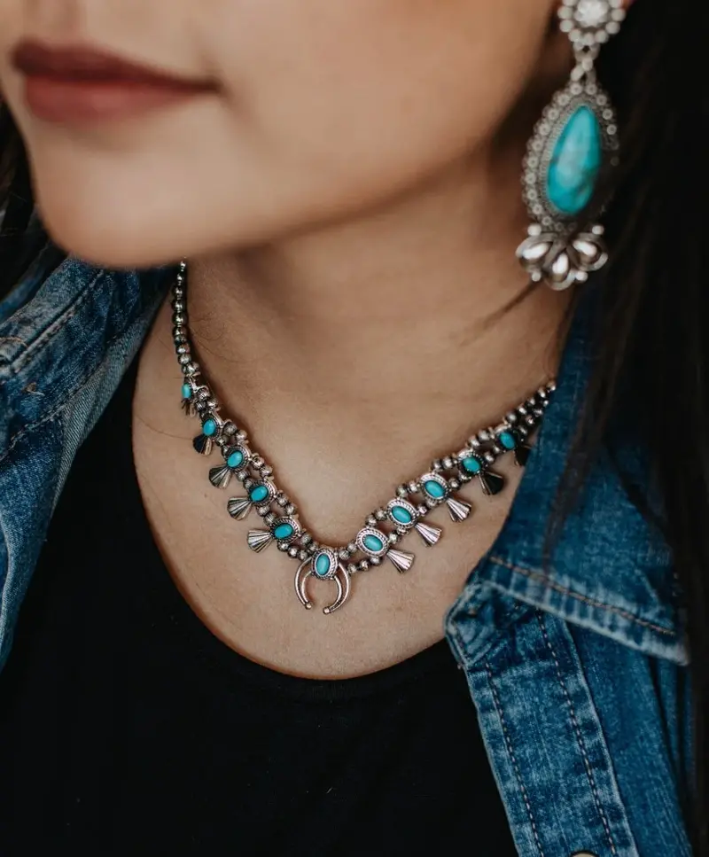 Moon Chile Necklace 1