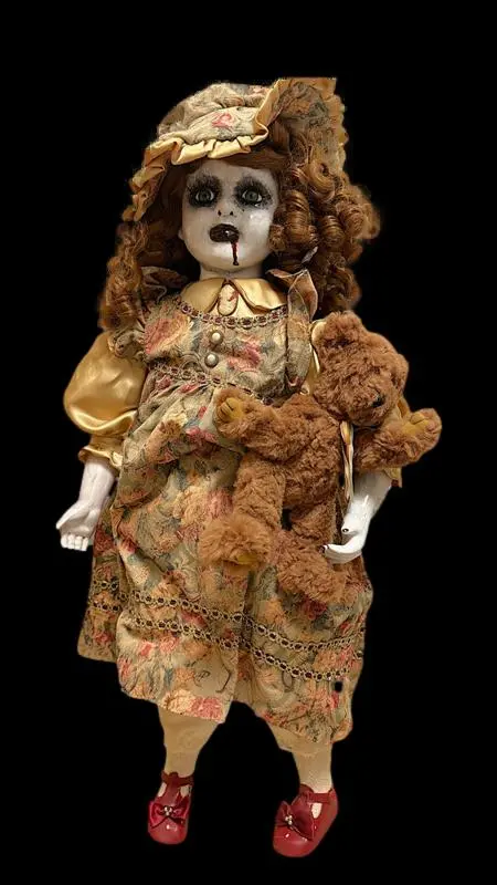 "New Creepy Kimmie Porcelain Doll" Halloween Prop 1
