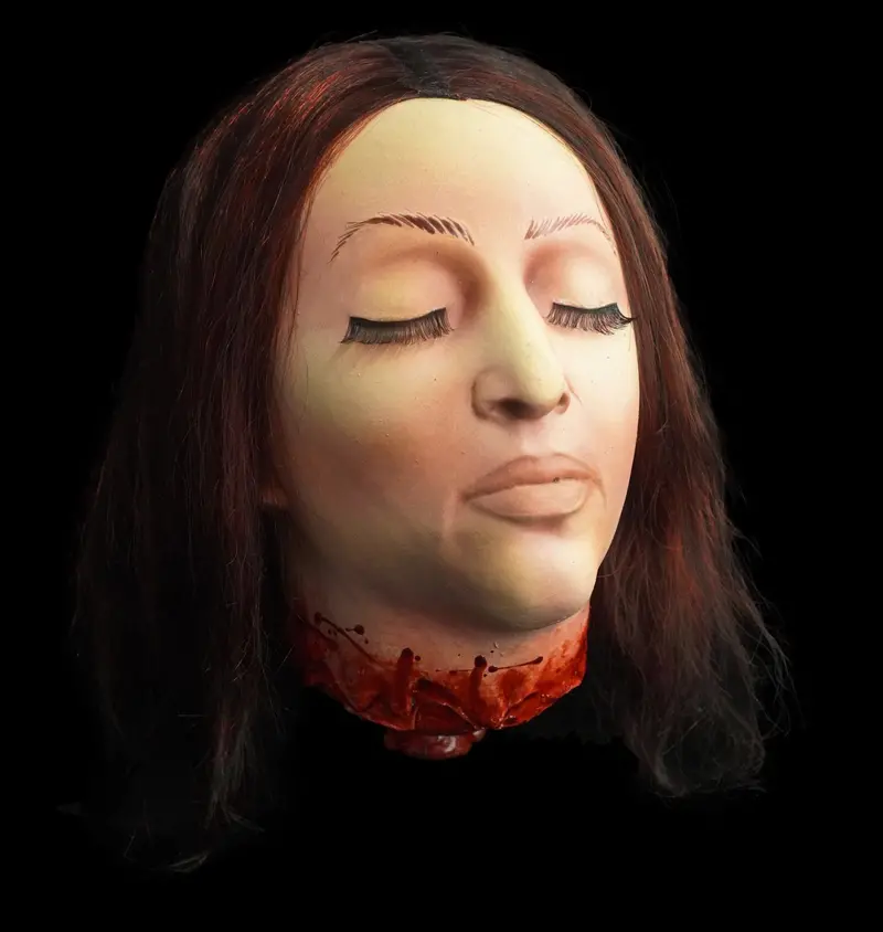 New  "Decapitated Dana" Severed Head Hd Studios Ulta Realistic Halloween Prop 1