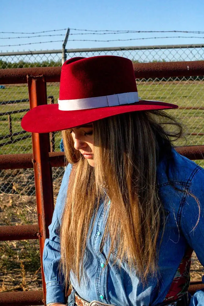 Pinch Front Felt Hat-Red 1