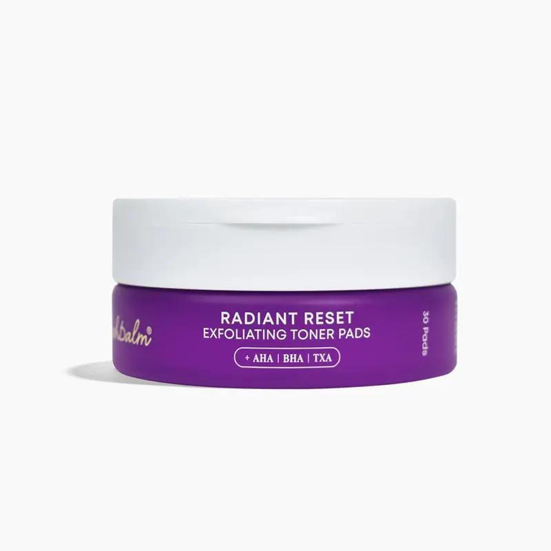 Radiant Reset Exfoliating Toner Pads 1