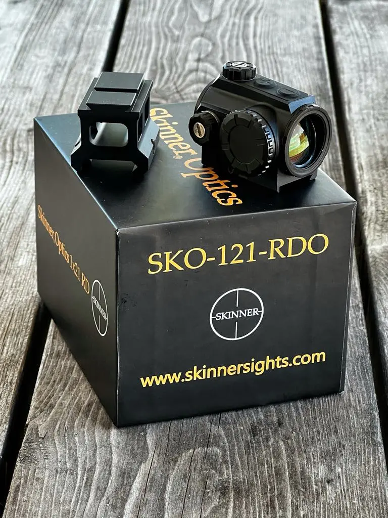Skinner Optics Red Dot  Sko-121-Rdo And Mounts 1