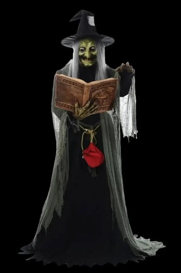 "Spell Speaking Witch" Halloween Animatronic Decoration 1