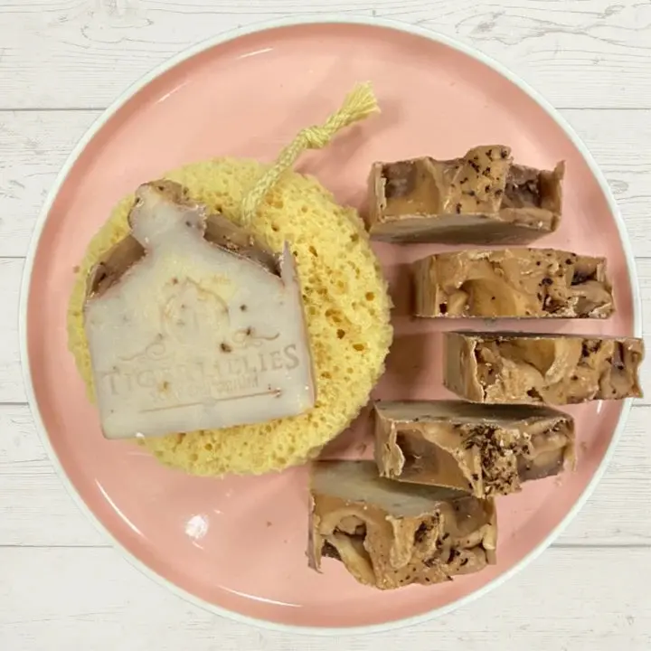Tobacco Leaf &Bay Run Soap 1