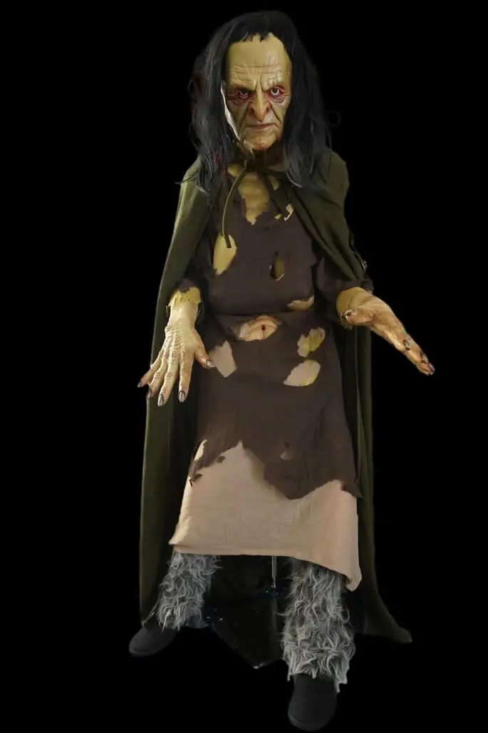 "Volga Forest Witch" Professional Halloween Prop 1