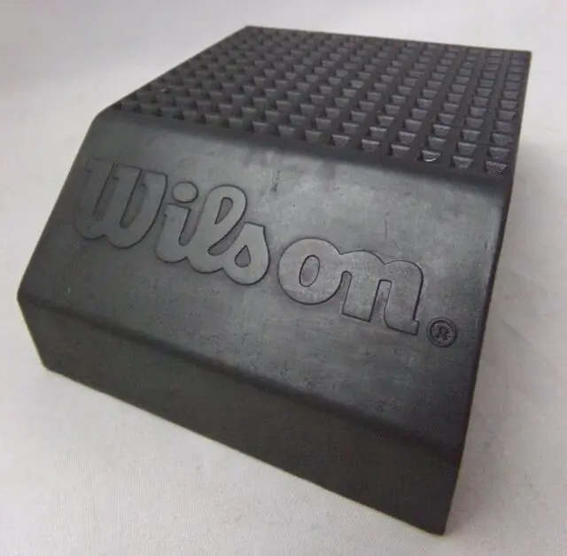Wilson 2" Place Kicking Tee 1