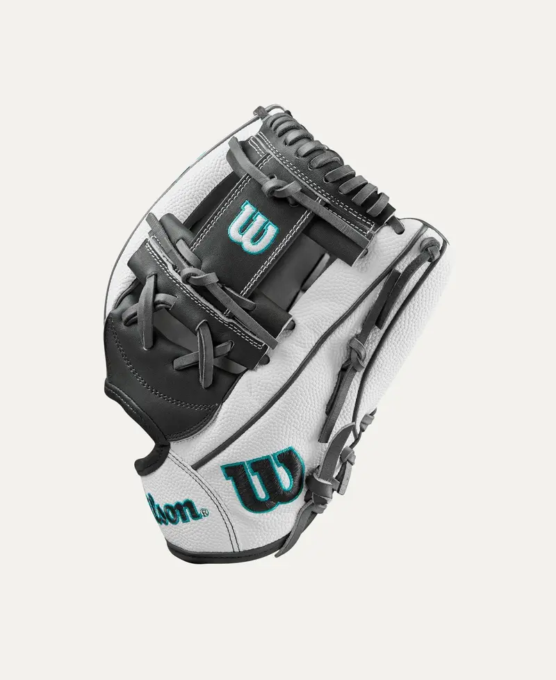 Wilson Fastpitch Classics Series A2000 H75ss 12” Infield Fastpitch Glove (Rht) 1