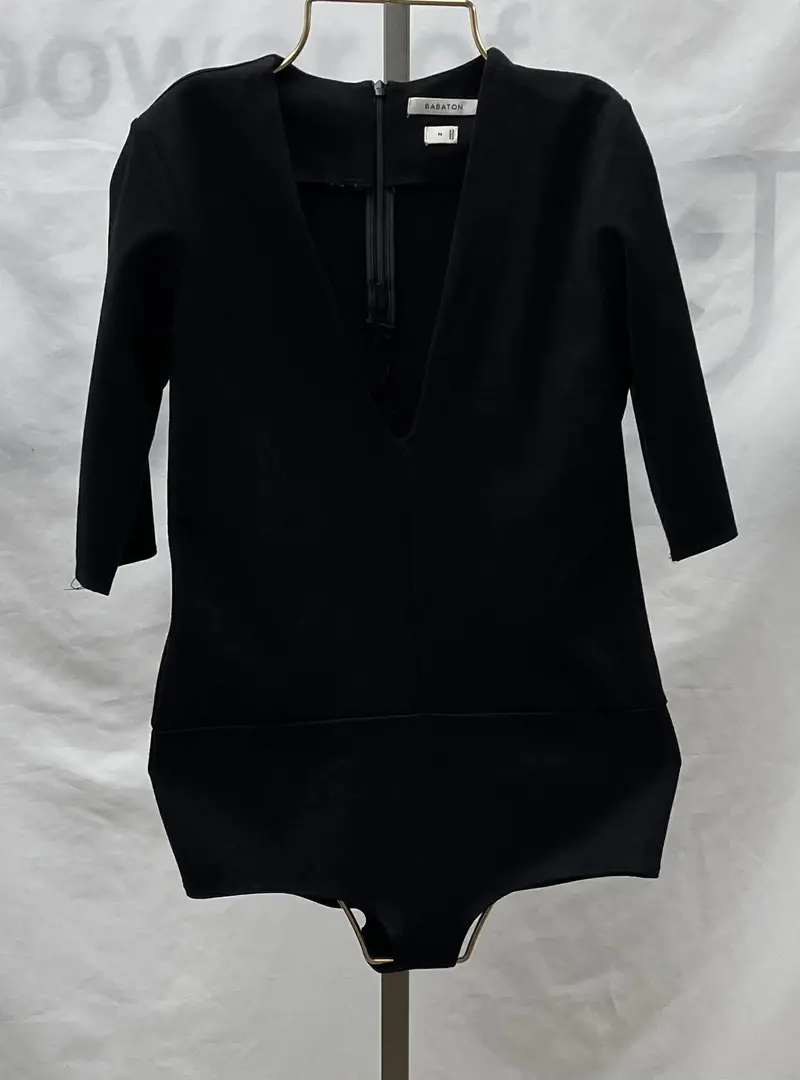 Women's Babaton Long Sleeve Bodysuit, Medium 1