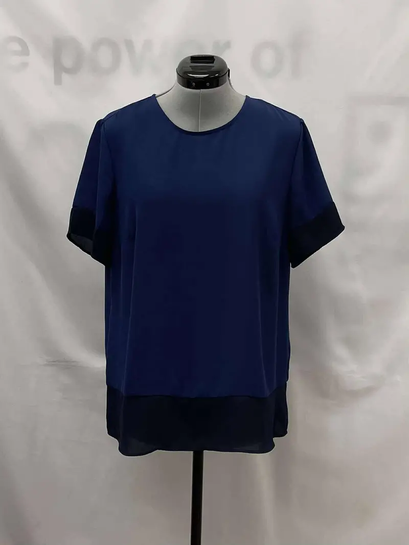 Women's Banana Republic Short Sleeve Top, Medium 1