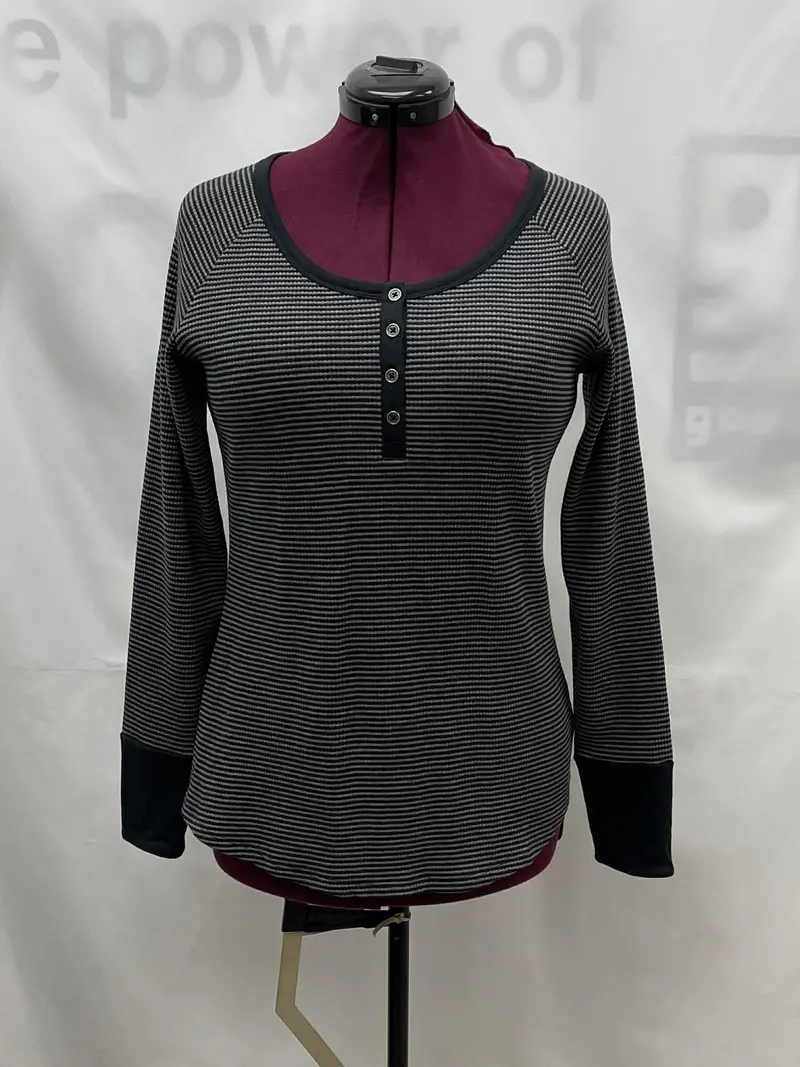 Women's Colombia Long Sleeve Top, Large 1