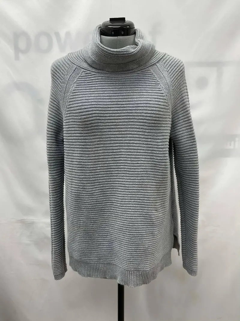 Women's Kenneth Cole Long Sleeve Sweater, Small 1