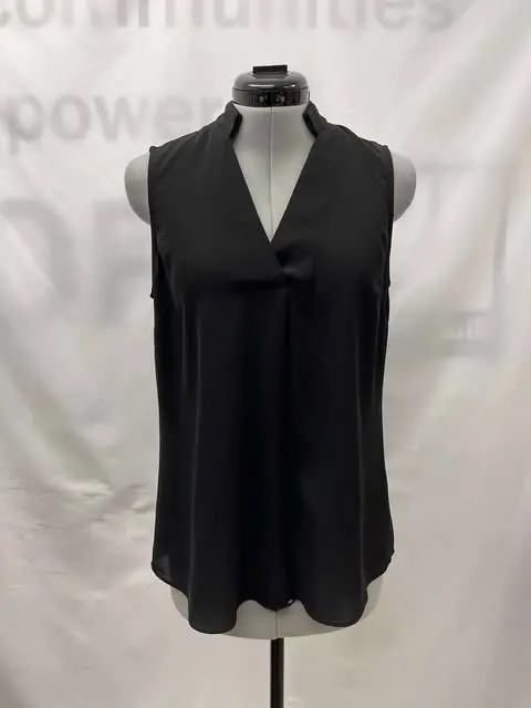 Women's Le Chateau Sleeveless Top, Small 1