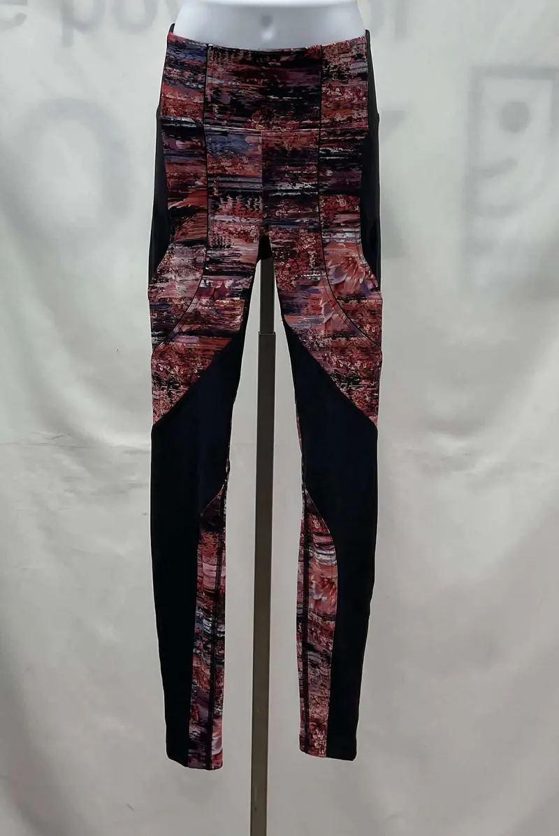 Women's Lululemon Leggings, 4 1