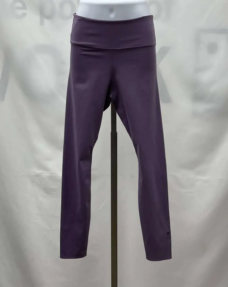 Women's Nike Leggings, Small 1
