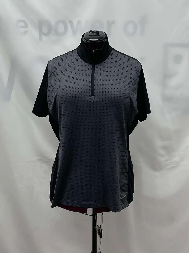 Women's Nike Short Sleeve Top, Extra Large 1