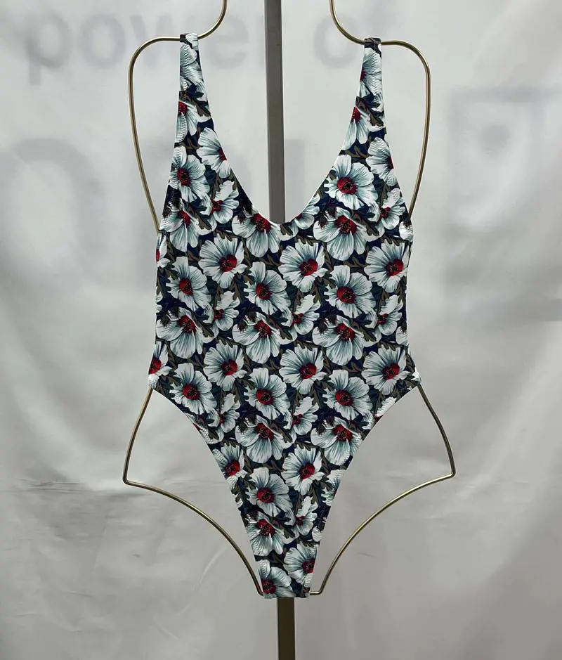 Women's Relleciga One Piece Swimwear, Medium 1