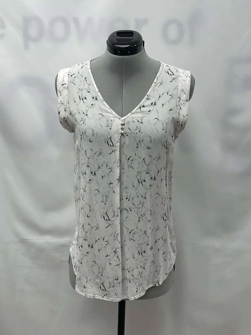 Women's Rw&Co Sleeveless Top 1