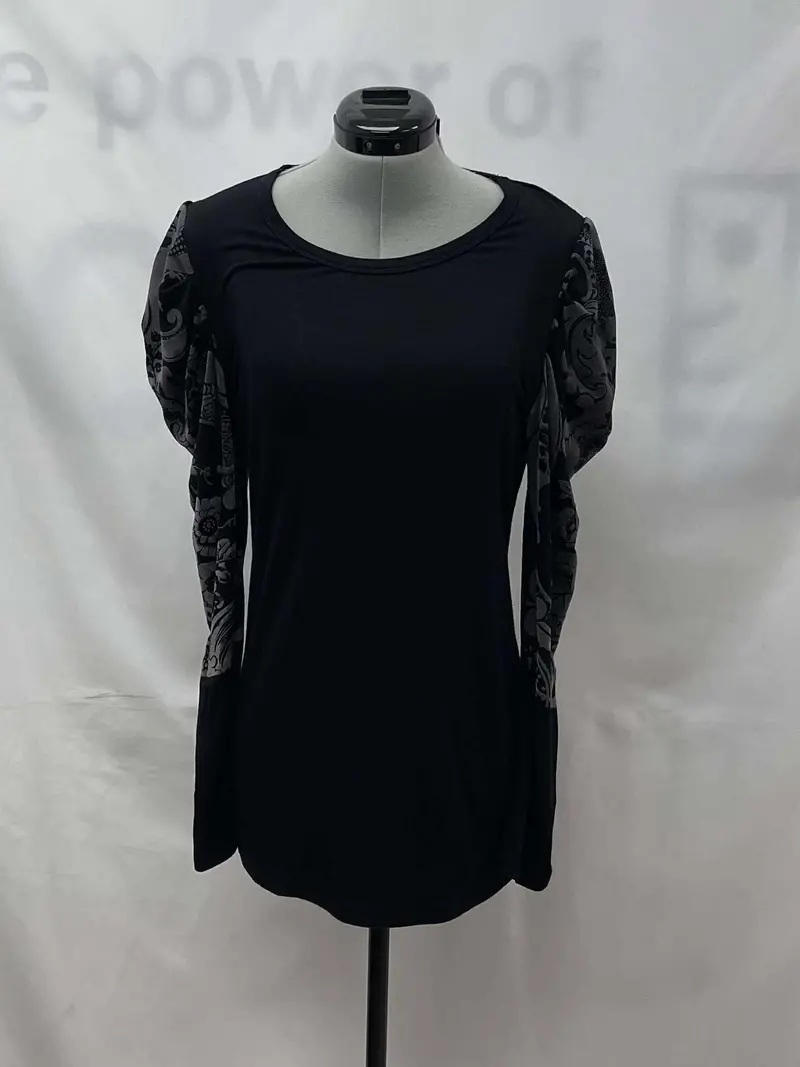 Women's Simon Chang Long Sleeve Top, Small 1