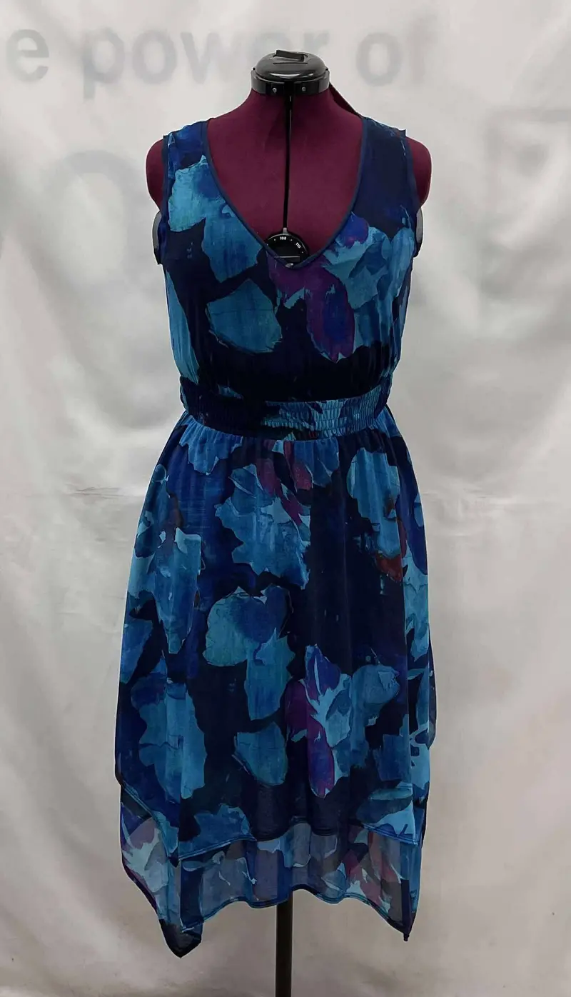 Women's Simply Vera Dress, Large 1