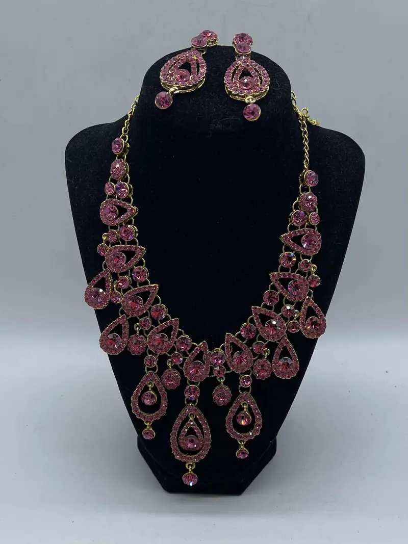 Women's Two Piece Necklace & Earring Set 1