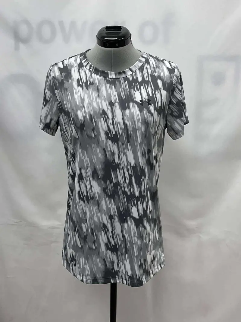 Women's Under Armour Short Sleeve Top, Medium 1