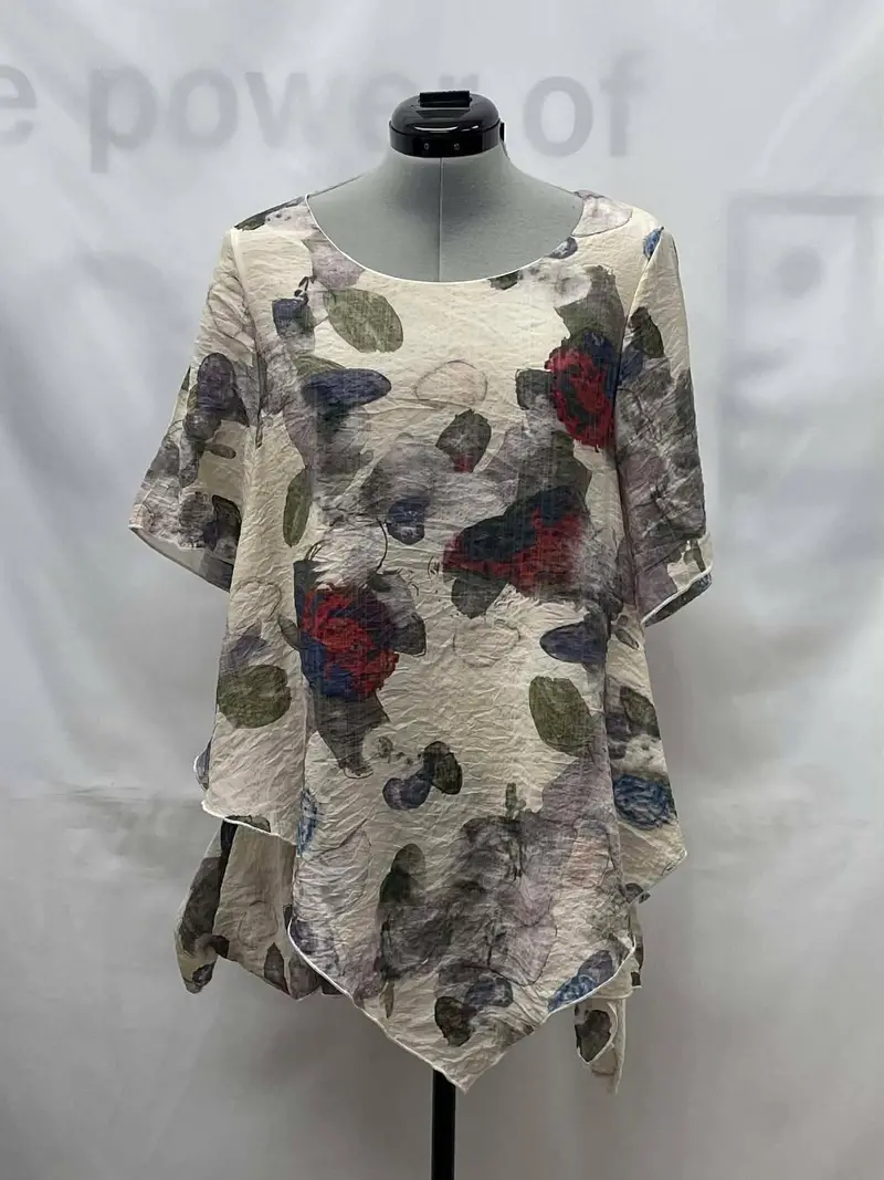 Women's Violet Ruby Short Sleeve Top, Medium 1