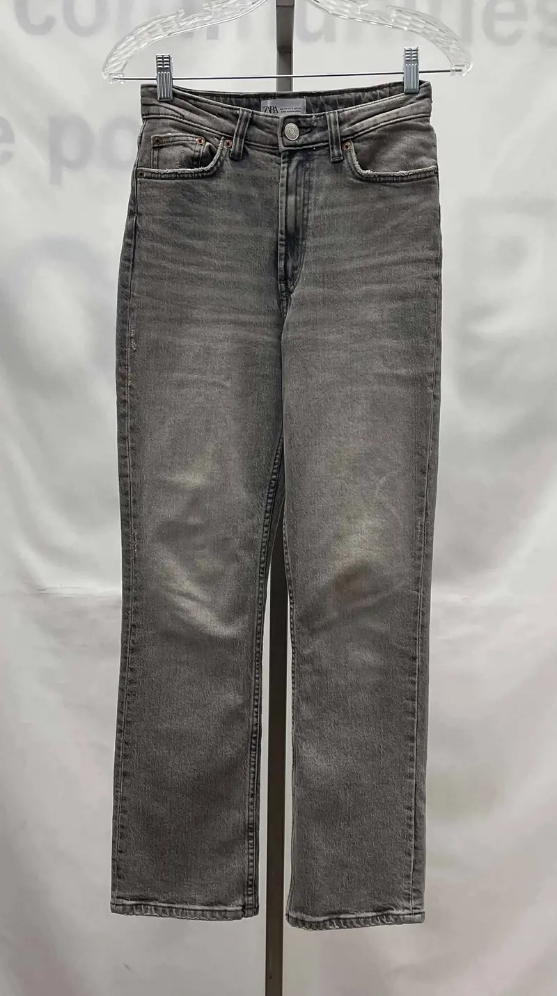 Women's Zara Jeans, 2 1