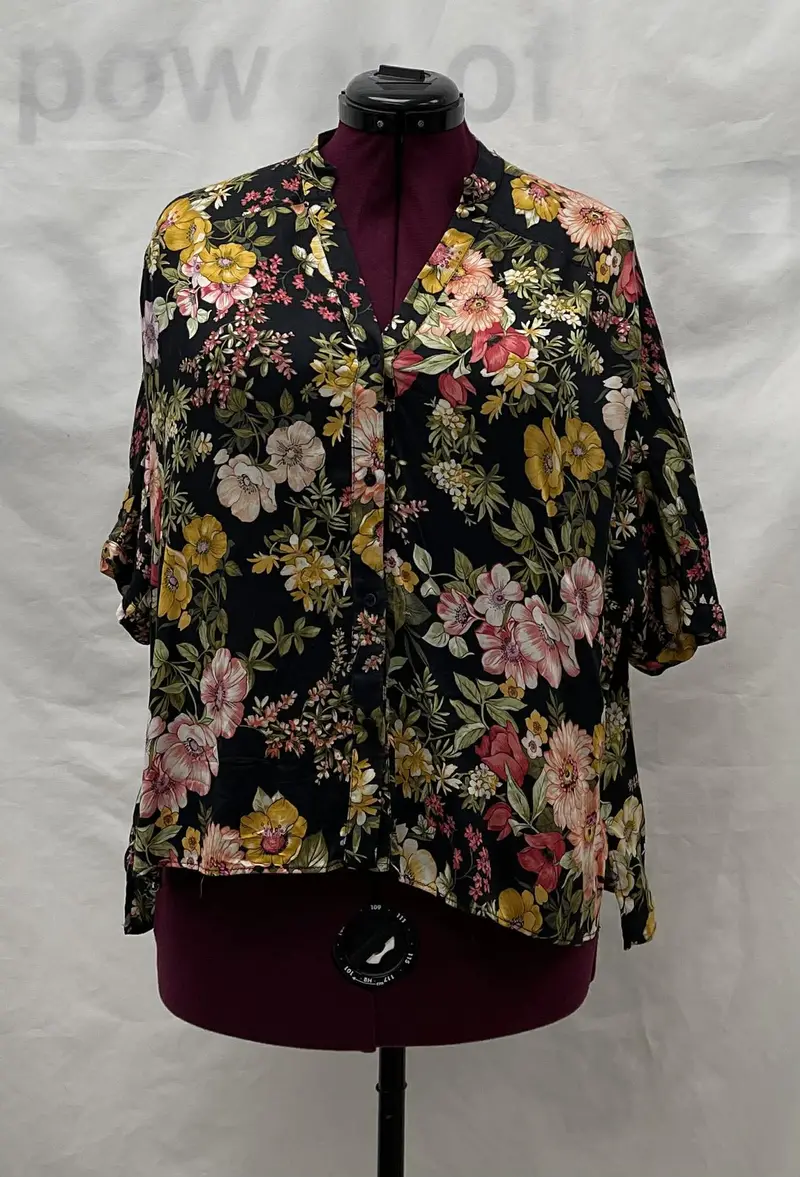 Women's Zara Short Sleeve Shirt, Small 1