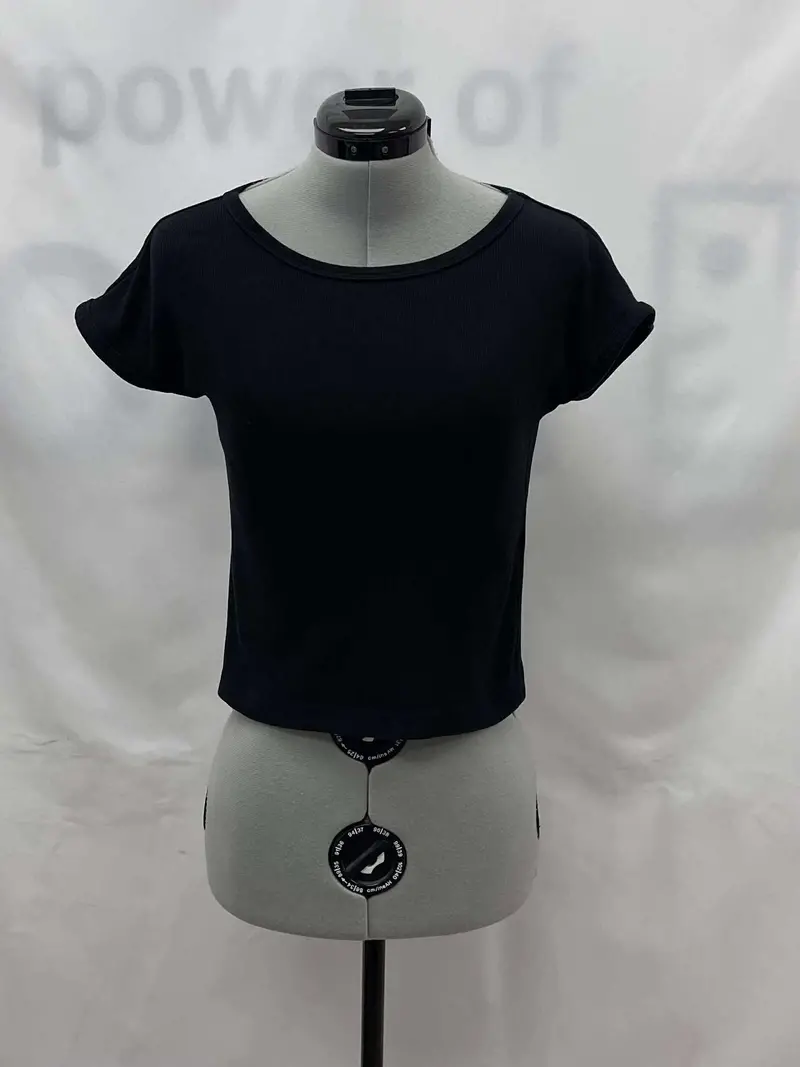 Women's Zara Short Sleeve Top, Medium 1