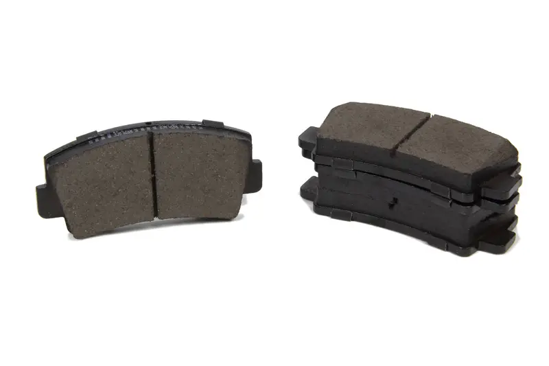 Centric Posi-Quiet Ceramic Brake Pads – Low-Dust, Quiet Operation With Integrated Shims 1