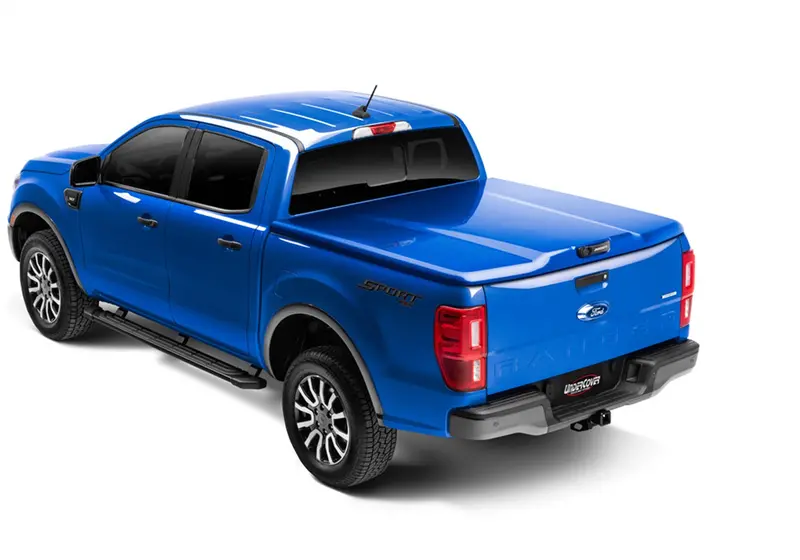 Undercover Elite Lx Hard Folding Tonneau Cover For 2019–2020 Ford Ranger (6.1' Bed) 1